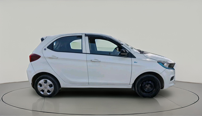 2023 Tata TIAGO EV XT LONG RANGE, Electric, Automatic, 87,695 km, exterior