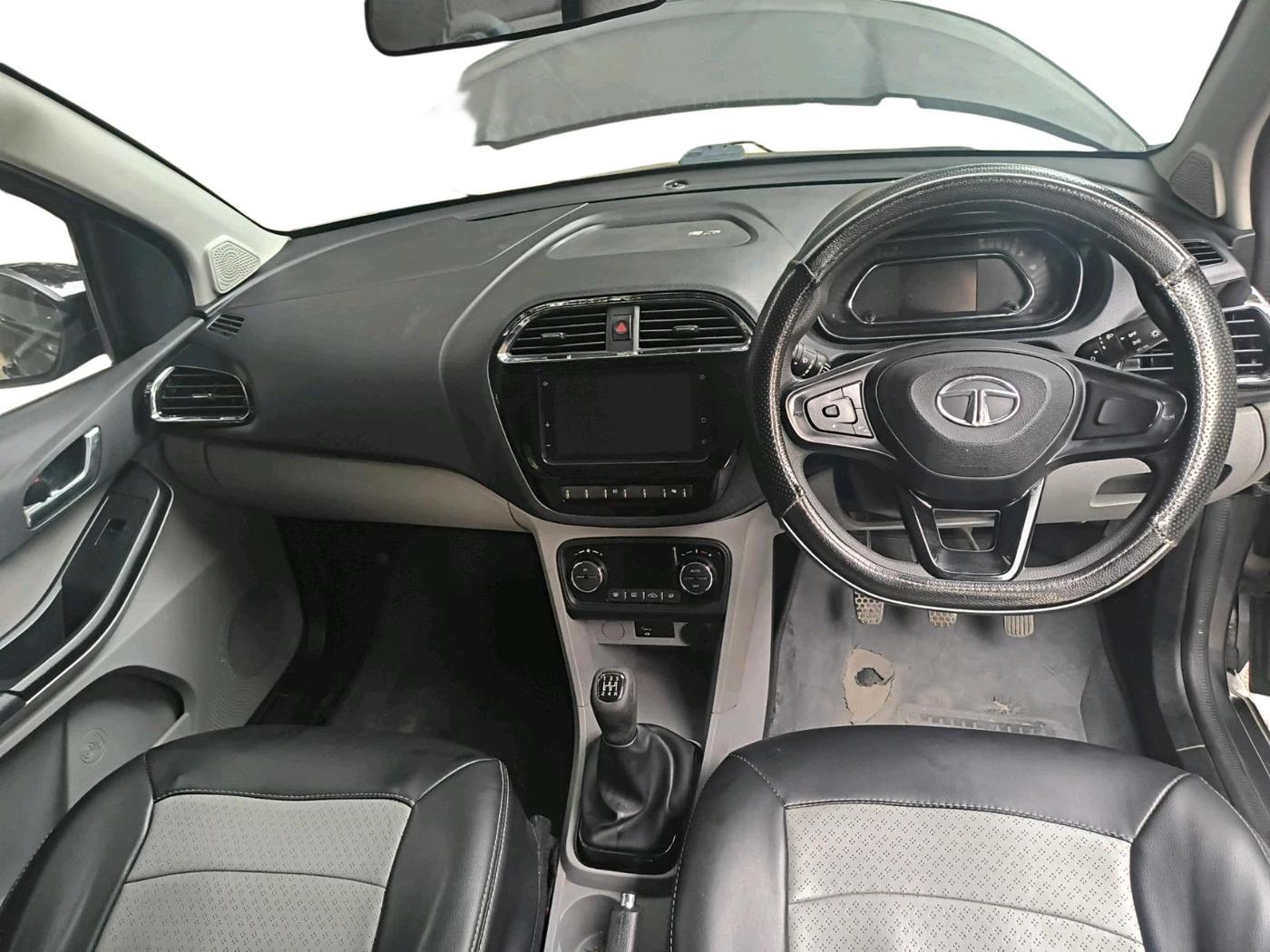 2020 Tata Tiago XZ PLUS PETROL, Petrol, Manual, 88,624 km, interior
