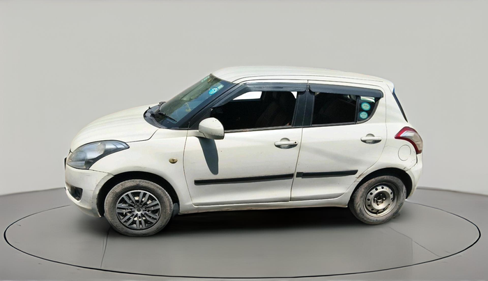 2011 Maruti Swift LXI, CNG, Manual, 1,77,328 km, exterior