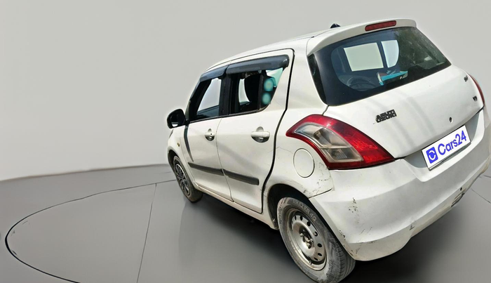 2011 Maruti Swift LXI, CNG, Manual, 1,77,328 km, exterior