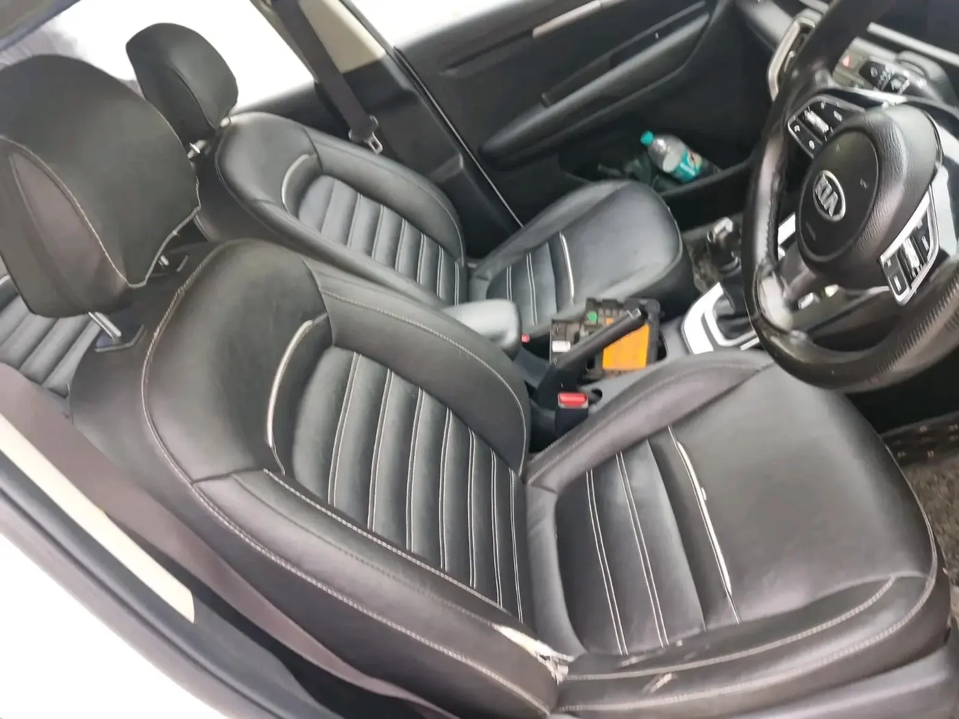2020 KIA SONET HTE 1.2, Petrol, Manual, 82,746 km, interior