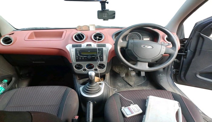 2011 Ford Figo ZXI 1.2 PETROL, Petrol, Manual, 67,959 km, interior