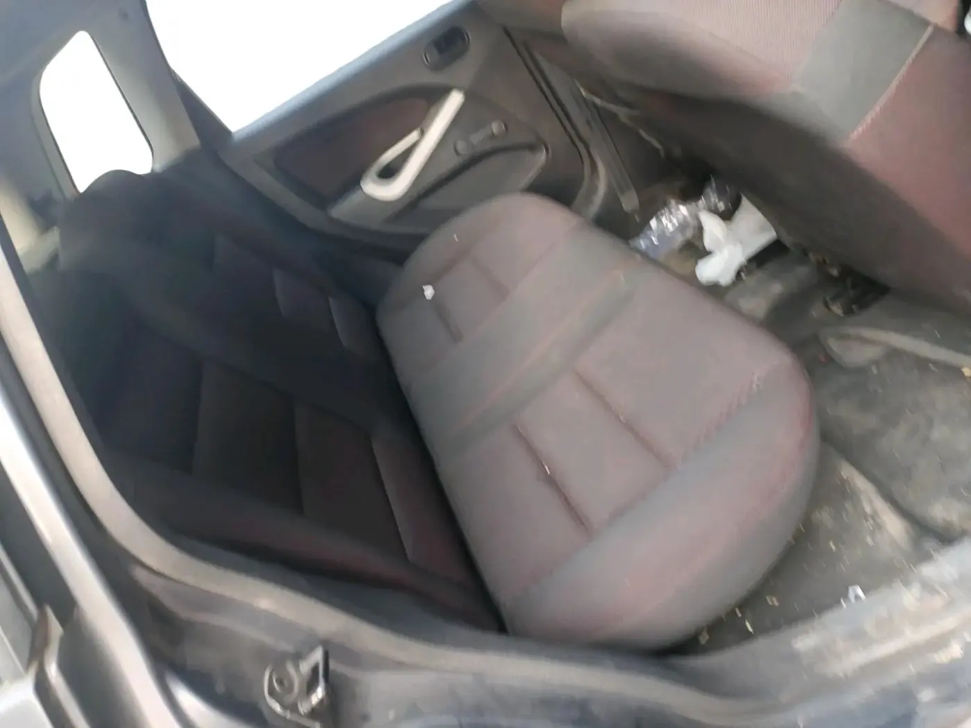 2011 Ford Figo ZXI 1.2 PETROL, Petrol, Manual, 67,959 km, interior