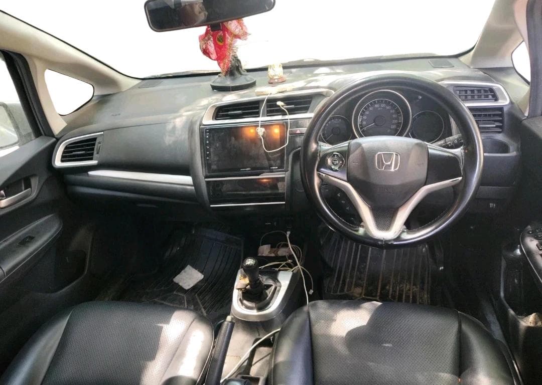 2017 Honda WR-V 1.2L I-VTEC VX MT, Petrol, Manual, 1,22,550 km, interior