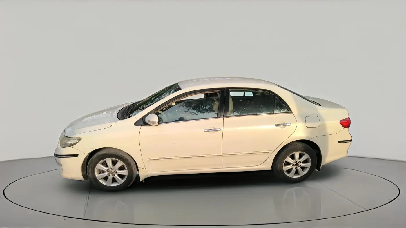 2011 Toyota Corolla Altis G PETROL, Petrol, Manual, 1,54,651 km, exterior