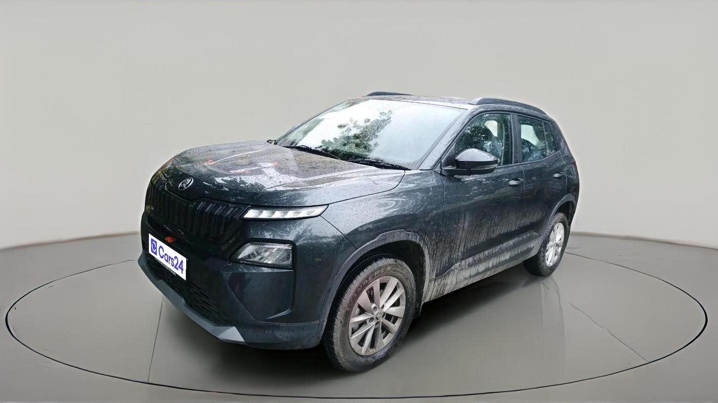 2026 Skoda Kylaq Signature AT, Petrol, Automatic, 730 km, exterior