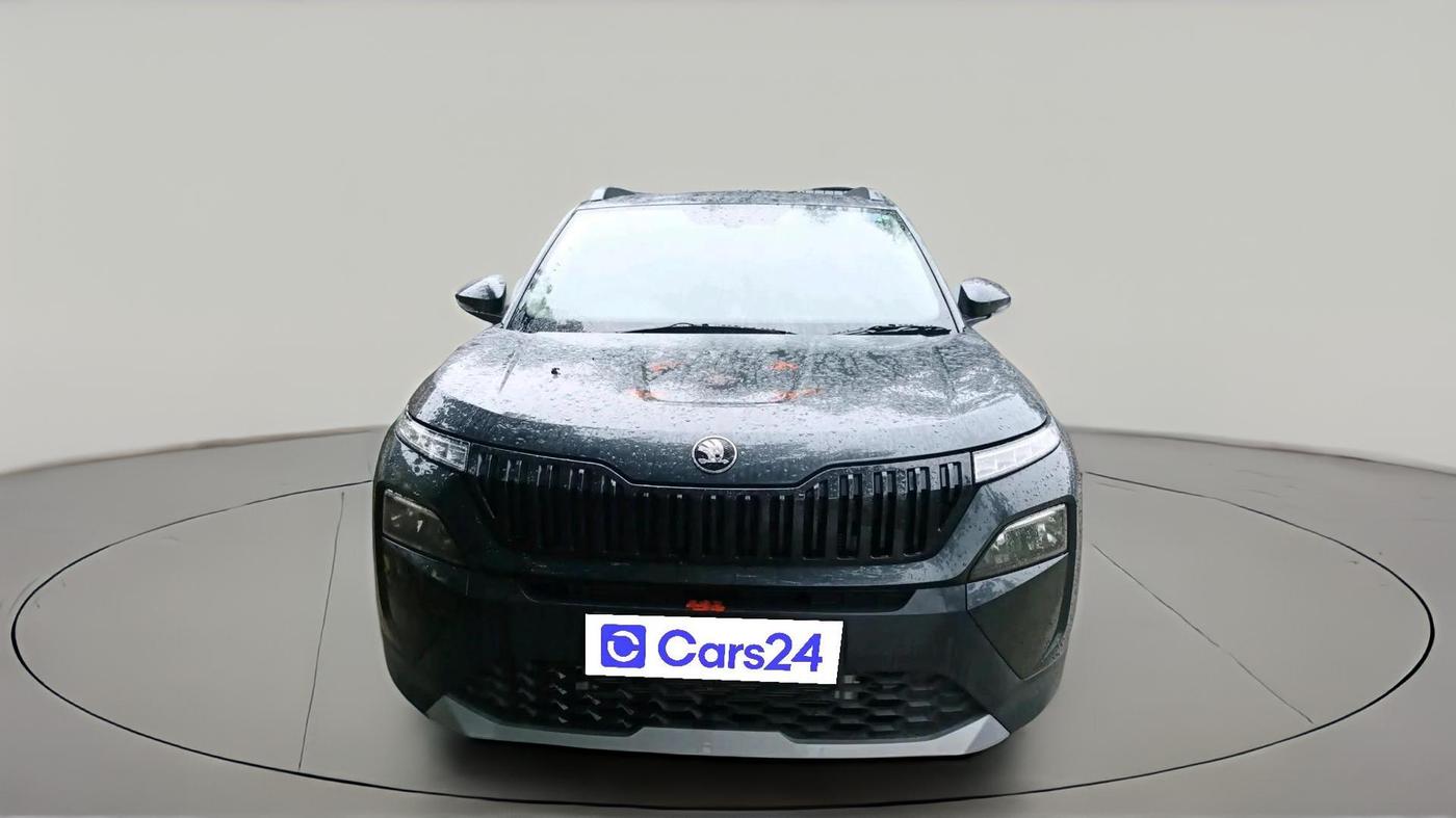 2026 Skoda Kylaq Signature AT, Petrol, Automatic, 730 km, exterior