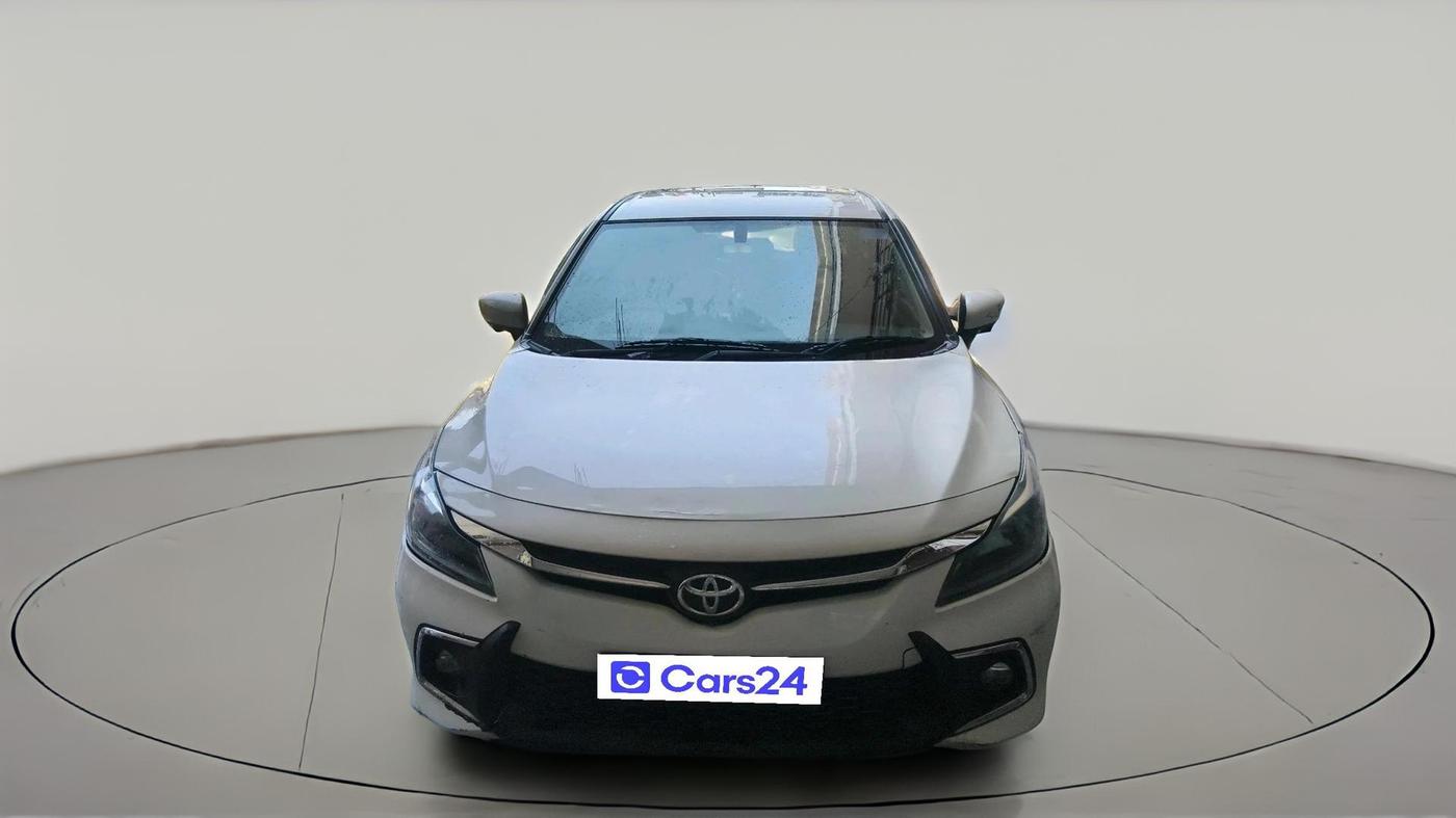 2023 Toyota Glanza V, Petrol, Manual, 38,783 km, exterior