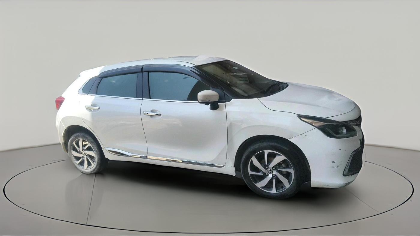 2023 Toyota Glanza V, Petrol, Manual, 38,783 km, exterior