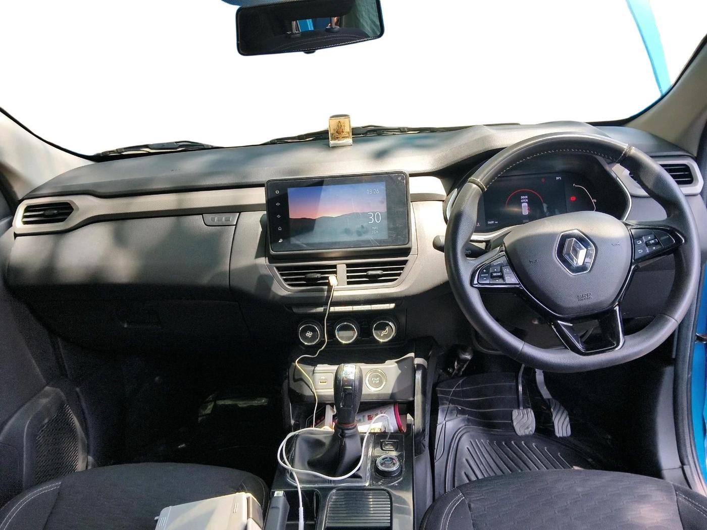 2021 Renault Kiger RXZ AMT DUAL TONE, Petrol, Automatic, 56,691 km, interior