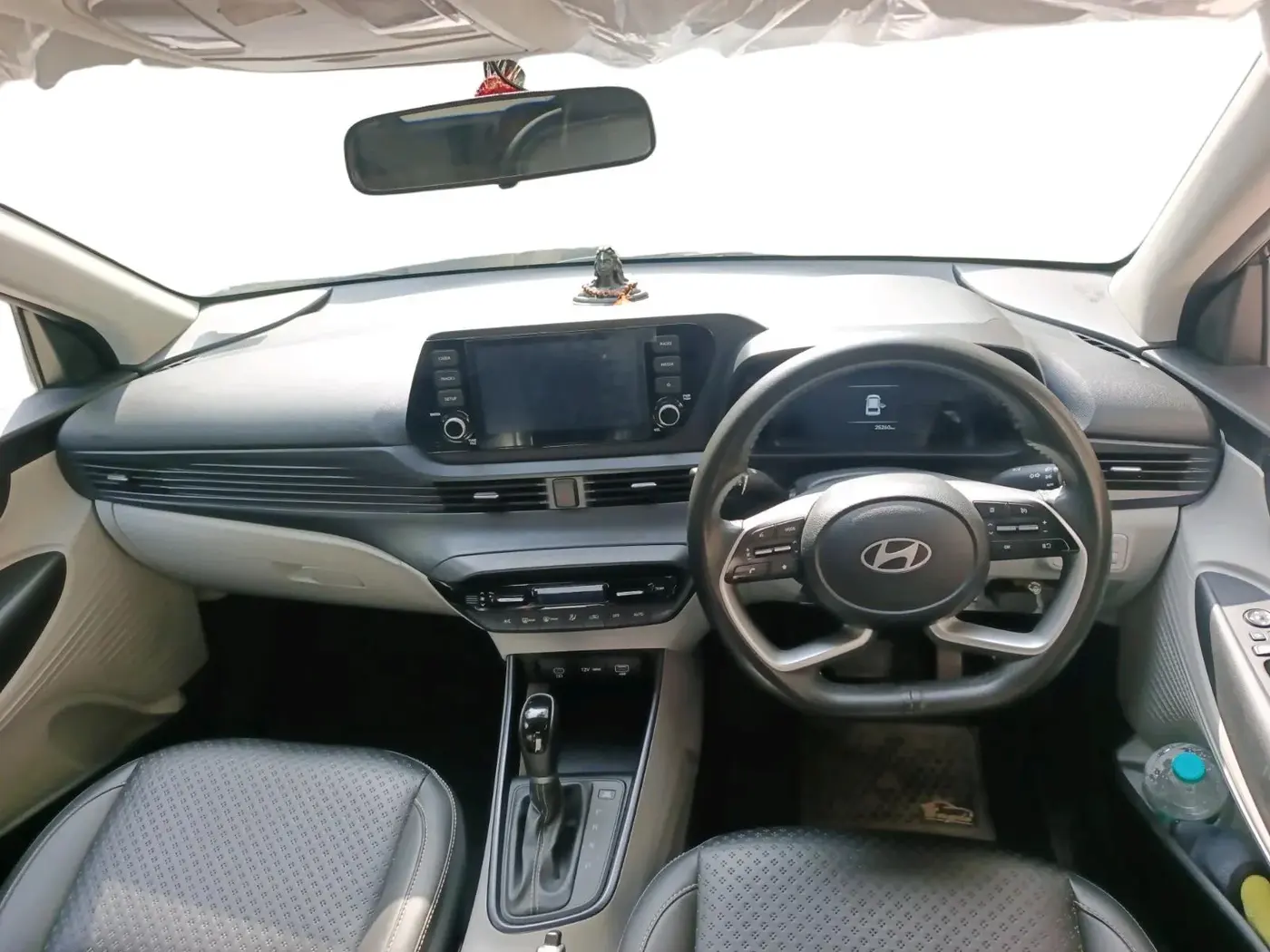2024 Hyundai NEW I20 SPORTZ 1.2 IVT, Petrol, Automatic, 25,291 km, interior