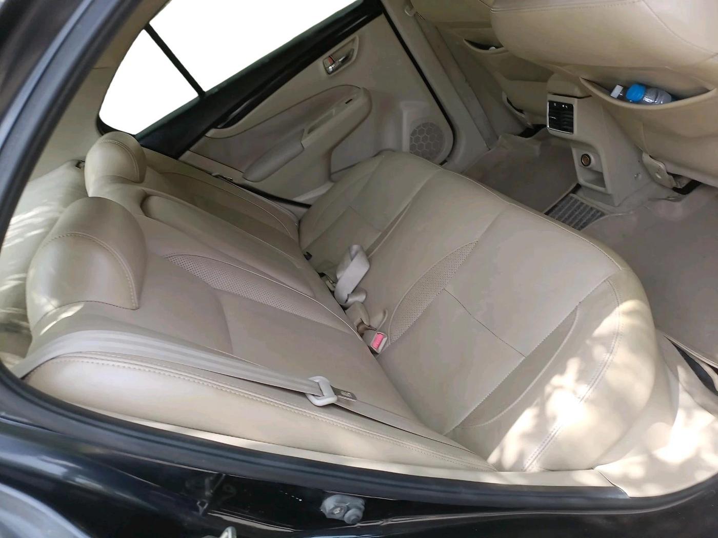 2015 Maruti Ciaz ZXI, Petrol, Manual, 1,15,411 km, interior