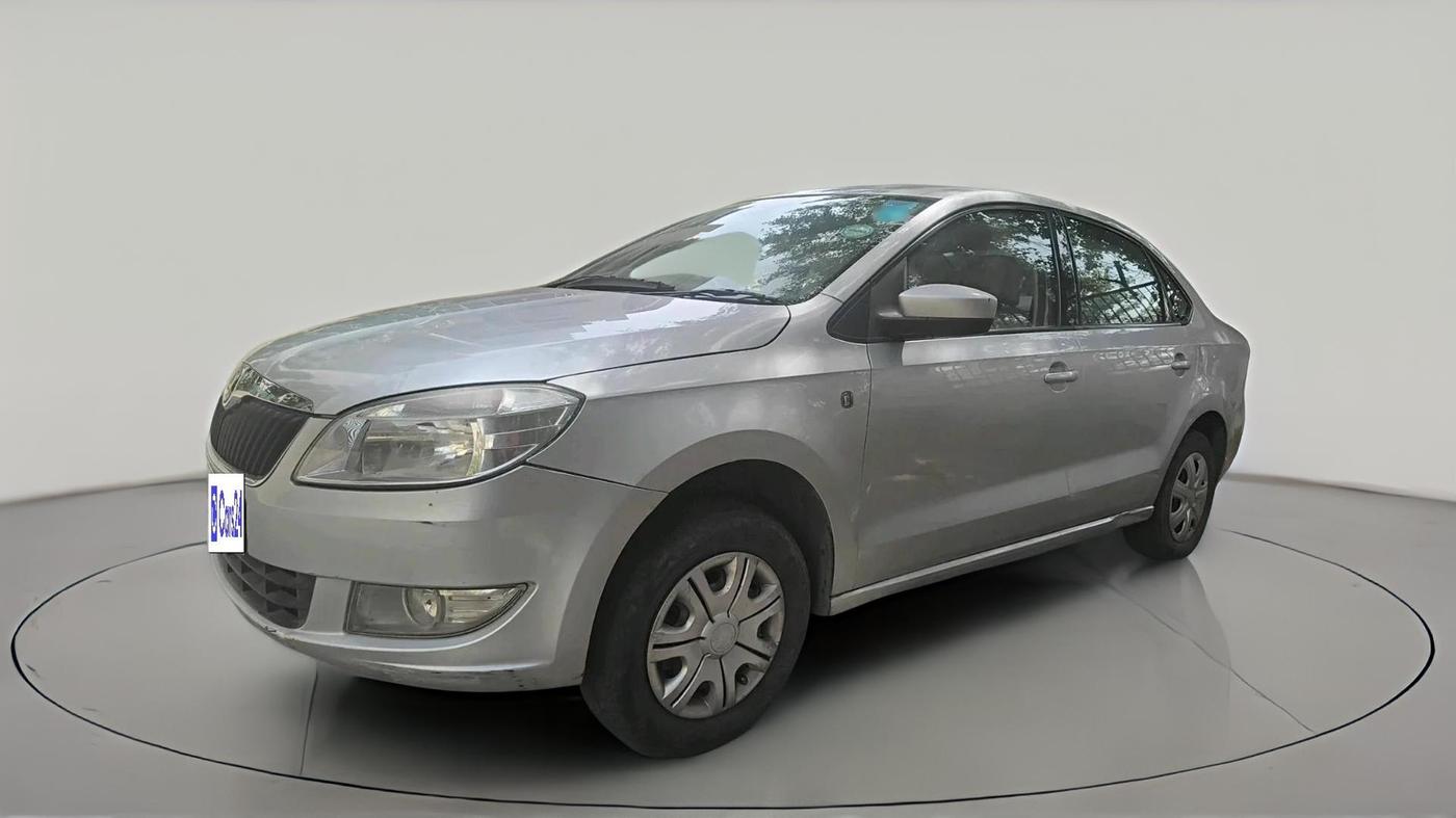 2011 Skoda Rapid 1.6 MPI ACTIVE, Petrol, Manual, 1,29,338 km, exterior
