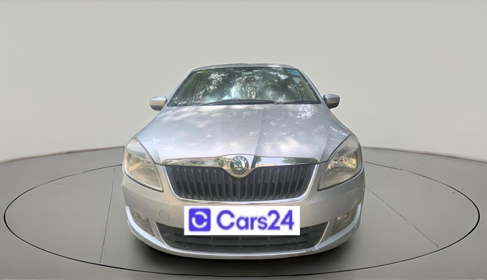 2011 Skoda Rapid 1.6 MPI ACTIVE, Petrol, Manual, 1,29,338 km, exterior
