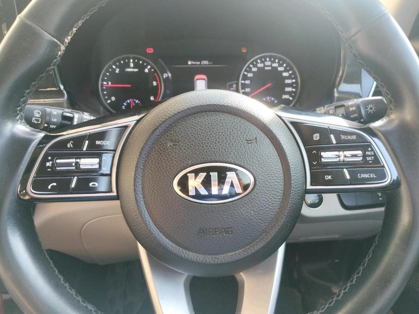 2020 KIA SELTOS HTX PLUS AT1.5 DIESEL, Diesel, Automatic, 1,34,902 km, interior
