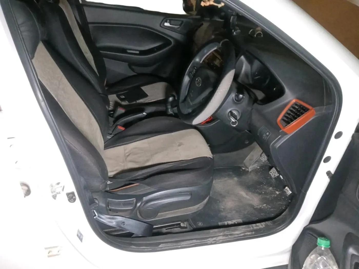 2016 Hyundai i20 Active 1.2 S, Petrol, Manual, 23,023 km, interior
