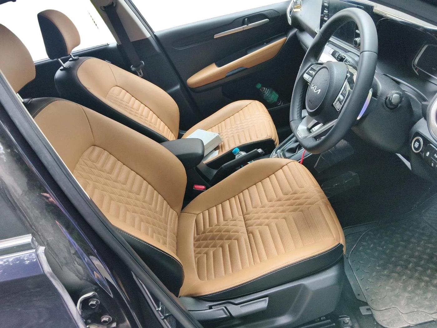 2024 KIA SONET 	 HTX 1.0 TURBO DCT, Petrol, Automatic, 13,889 km, interior