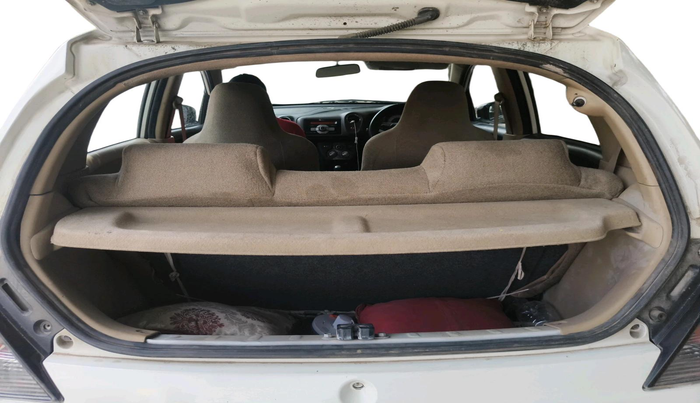 2013 Honda Brio V MT, Petrol, Manual, 29,682 km, exterior