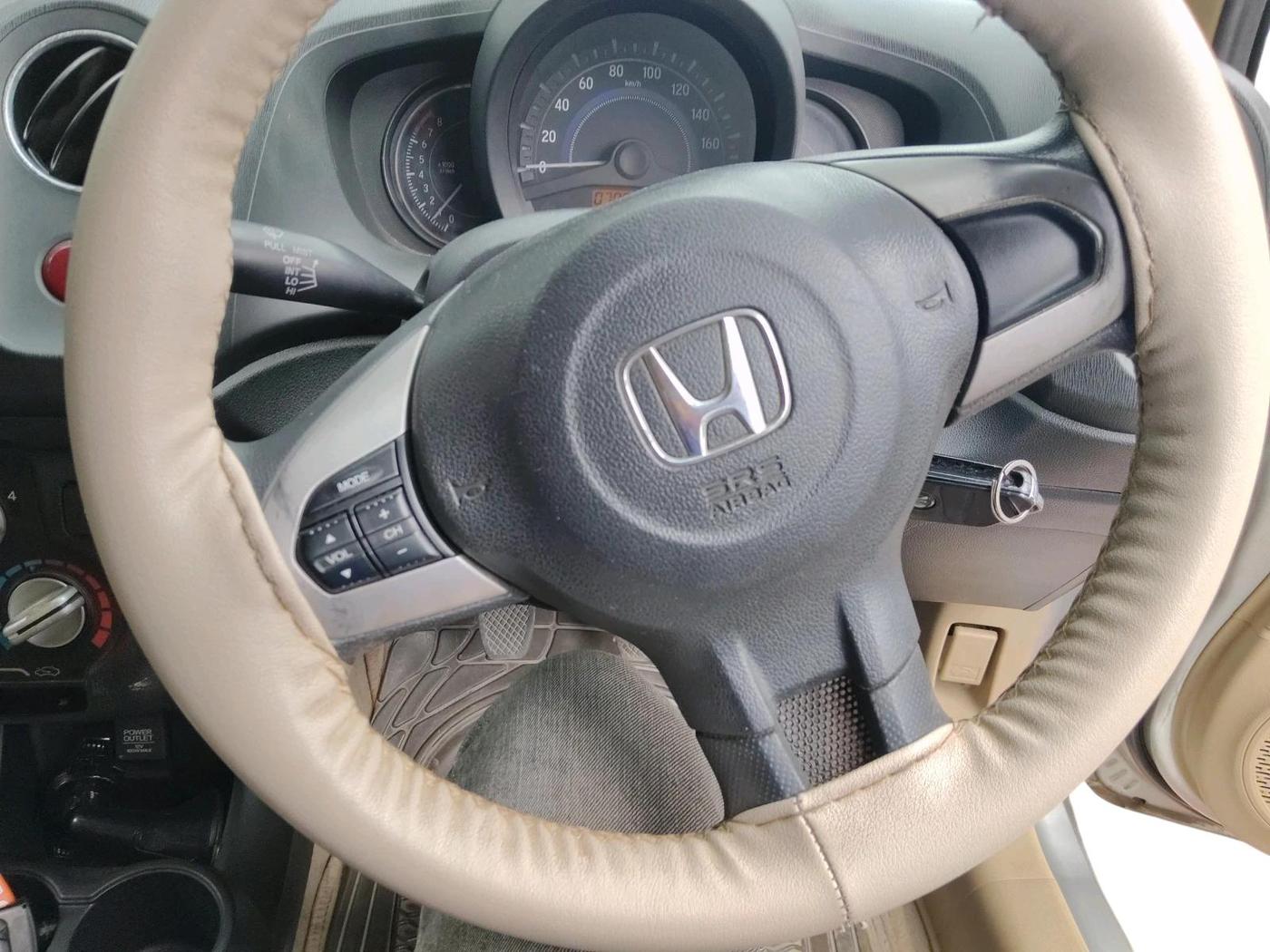 2015 Honda Amaze 1.2L I-VTEC VX, Petrol, Manual, 70,597 km, interior
