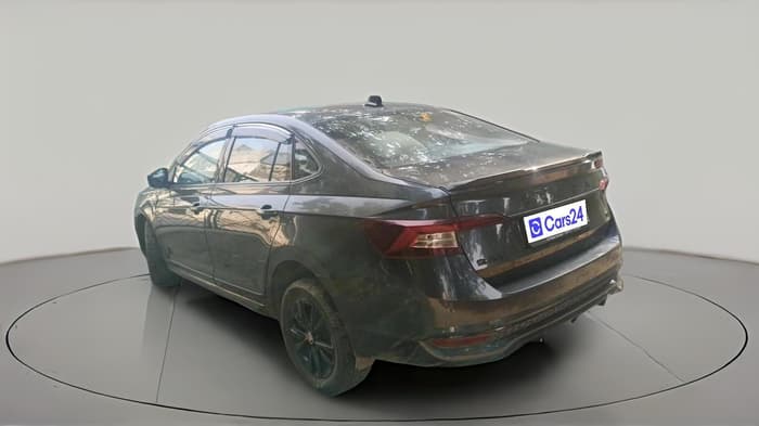 2025 Skoda SLAVIA Sportline 1.0L TSI AT, Petrol, Automatic, 42,139 km, exterior