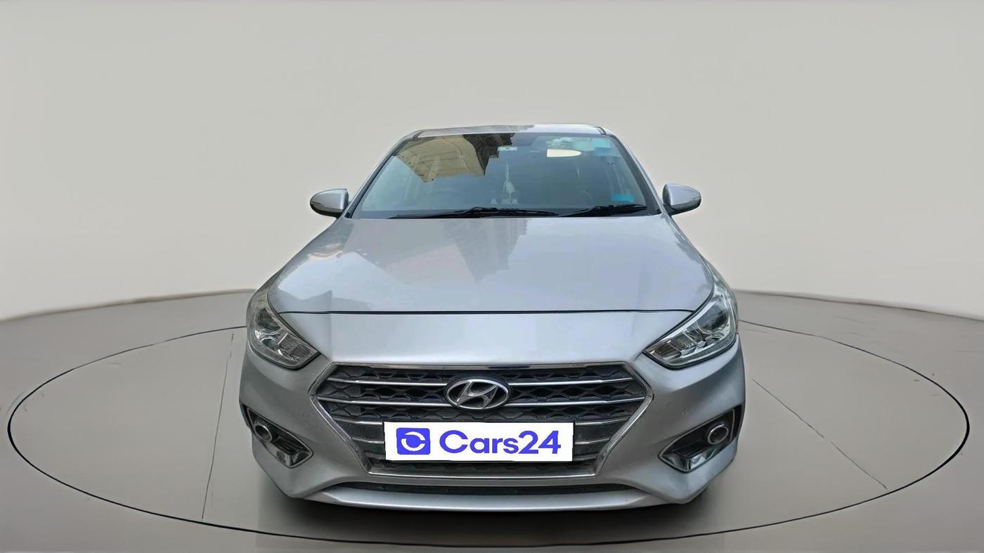2017 Hyundai Verna 1.6 CRDI SX (O), Diesel, Manual, 91,215 km, exterior