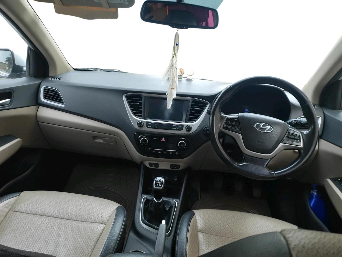 2017 Hyundai Verna 1.6 CRDI SX (O), Diesel, Manual, 91,215 km, interior
