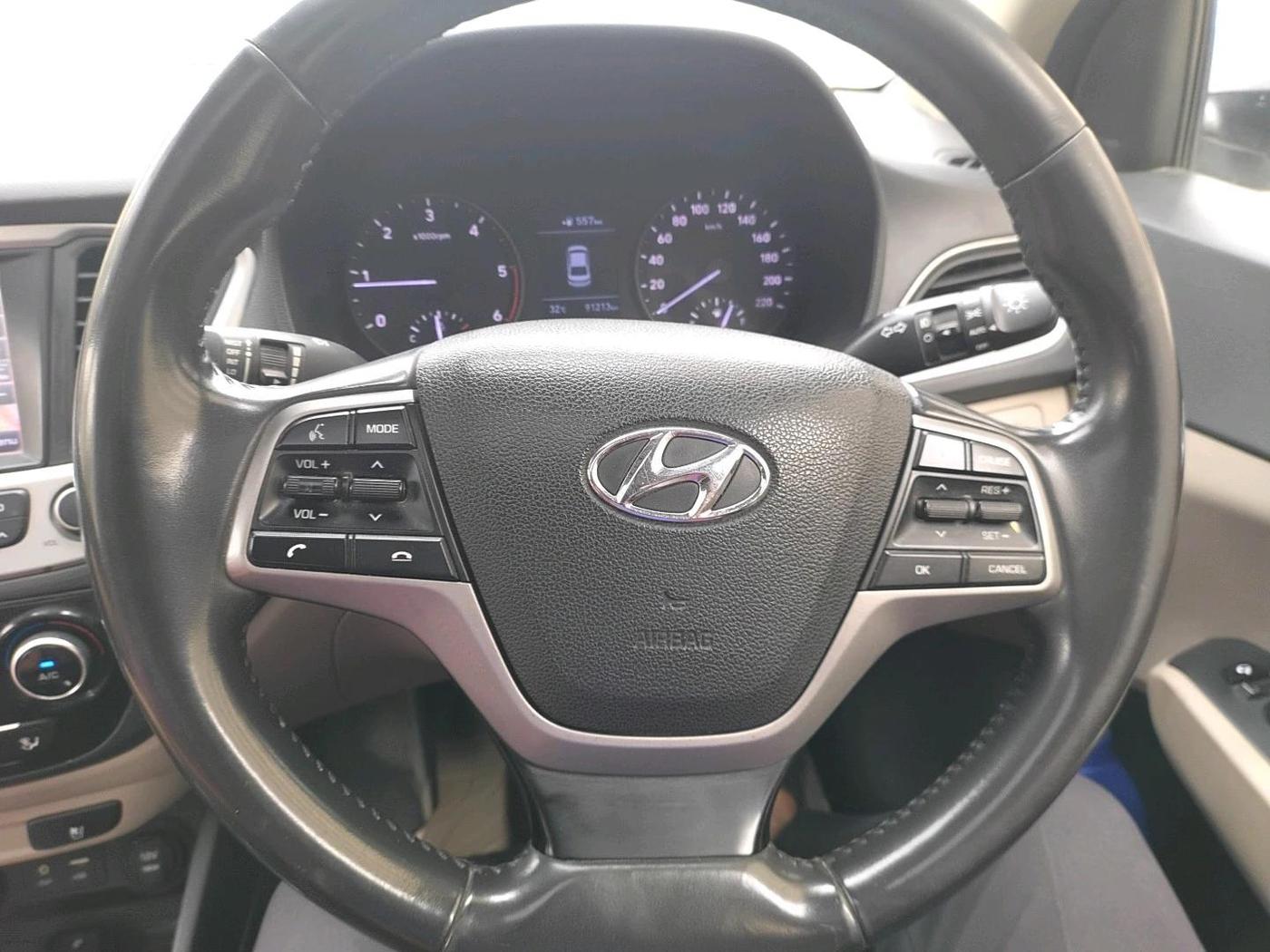 2017 Hyundai Verna 1.6 CRDI SX (O), Diesel, Manual, 91,215 km, interior