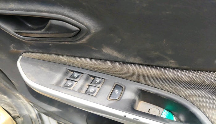 2023 Nissan MAGNITE XE, Petrol, Manual, 73,050 km, interior