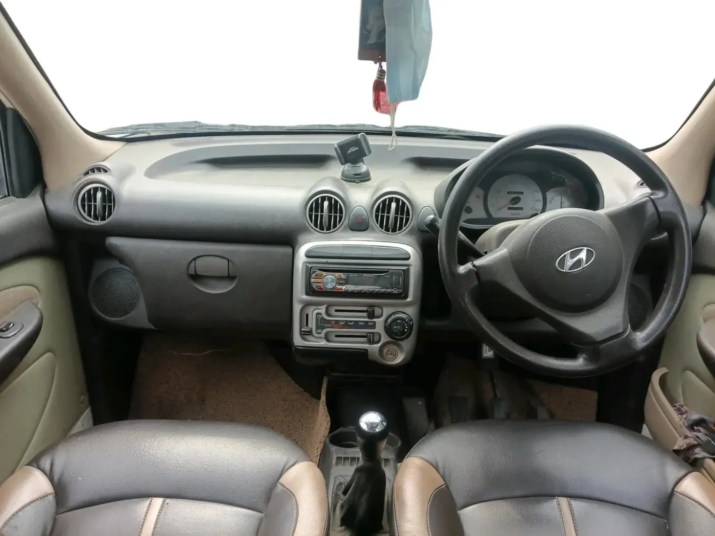 2012 Hyundai Santro Xing GL PLUS, Petrol, Manual, 96,424 km, interior