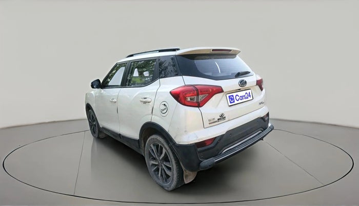 2019 Mahindra XUV300 W8 (O) 1.5 DIESEL AMT, Diesel, Automatic, 1,31,112 km, exterior