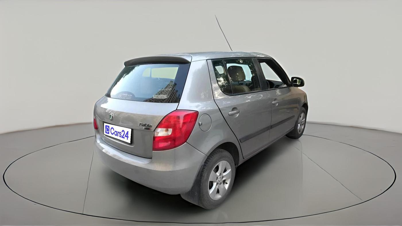 2011 Skoda Fabia ELEGANCE 1.2 MPI, Petrol, Manual, 39,558 km, exterior