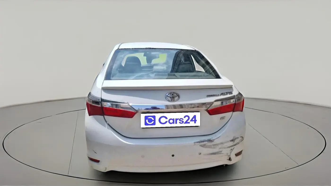 2015 Toyota Corolla Altis GL PETROL, CNG, Manual, 81,844 km, exterior