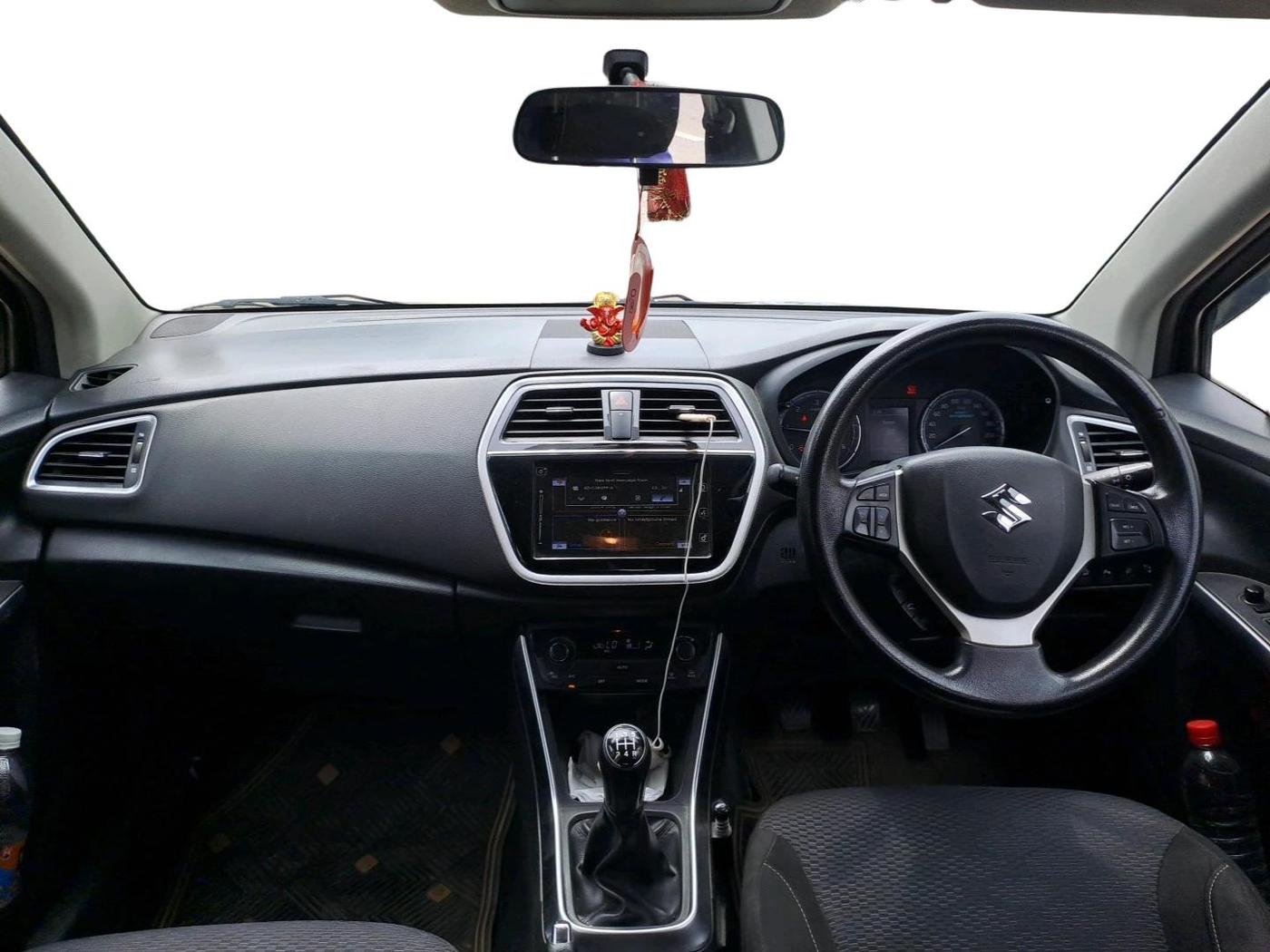 2018 Maruti S Cross ZETA 1.3, Diesel, Manual, 86,458 km, interior