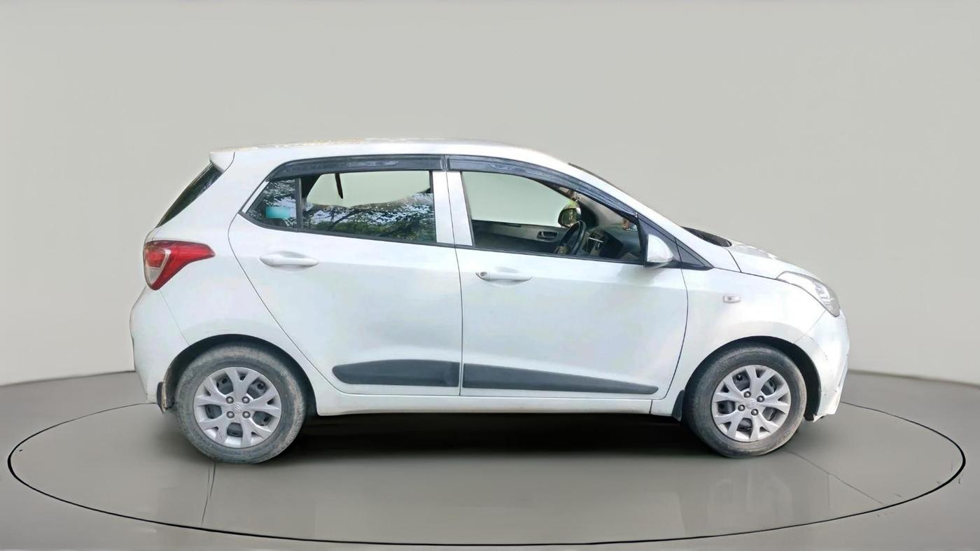 2013 Hyundai Grand i10 MAGNA 1.2 KAPPA VTVT, Petrol, Manual, 63,326 km, exterior