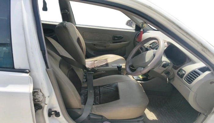 2011 Hyundai Accent GLE, Petrol, Manual, 61,223 km, interior