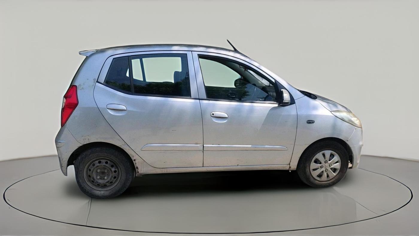 2011 Hyundai i10 SPORTZ 1.2 AT, CNG, Automatic, 95,870 km, exterior