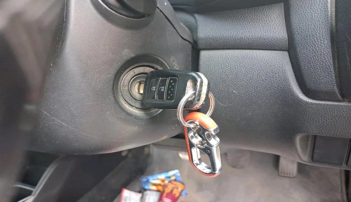 2015 Honda Jazz 1.5L I-DTEC V, Diesel, Manual, 1,04,998 km, interior