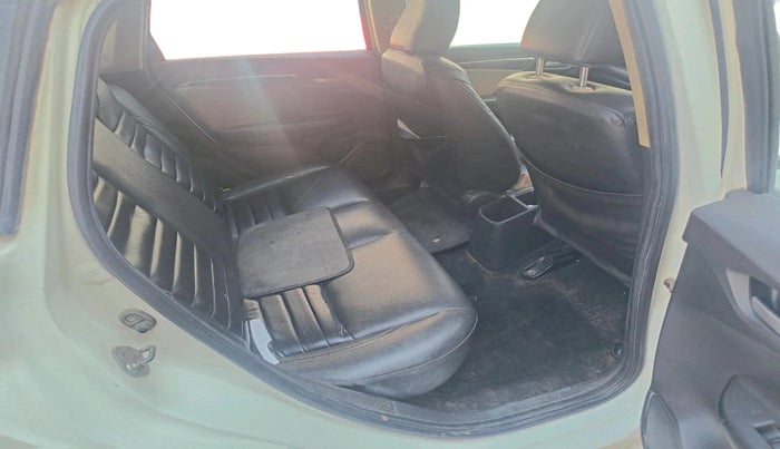 2015 Honda Jazz 1.5L I-DTEC V, Diesel, Manual, 1,04,998 km, interior