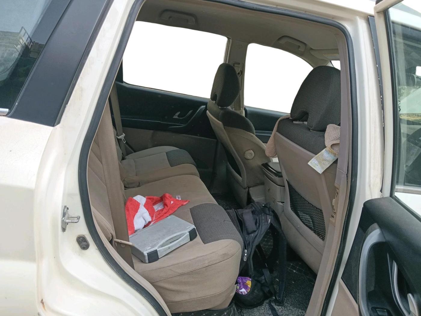 2017 Mahindra XUV500 W6 AT, Diesel, Automatic, 86,848 km, interior