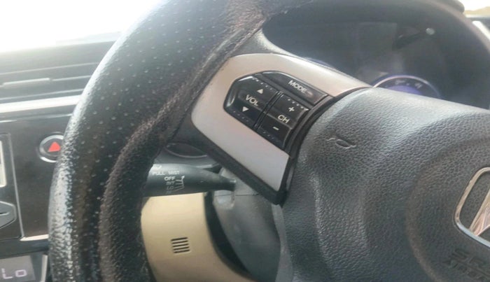 2016 Honda Amaze 1.5L I-DTEC VX, Diesel, Manual, 1,56,028 km, interior