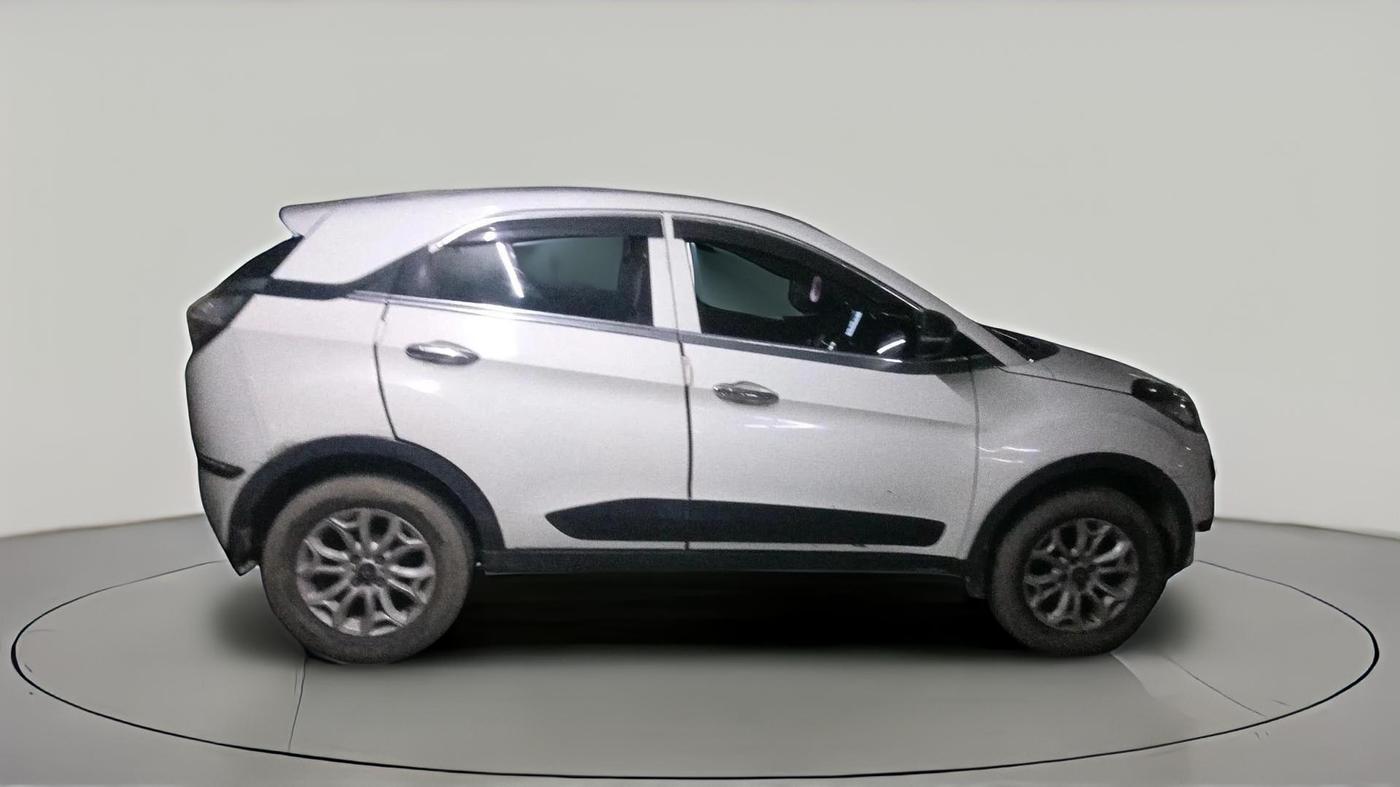 2018 Tata NEXON XM DIESEL, Diesel, Manual, 96,126 km, exterior