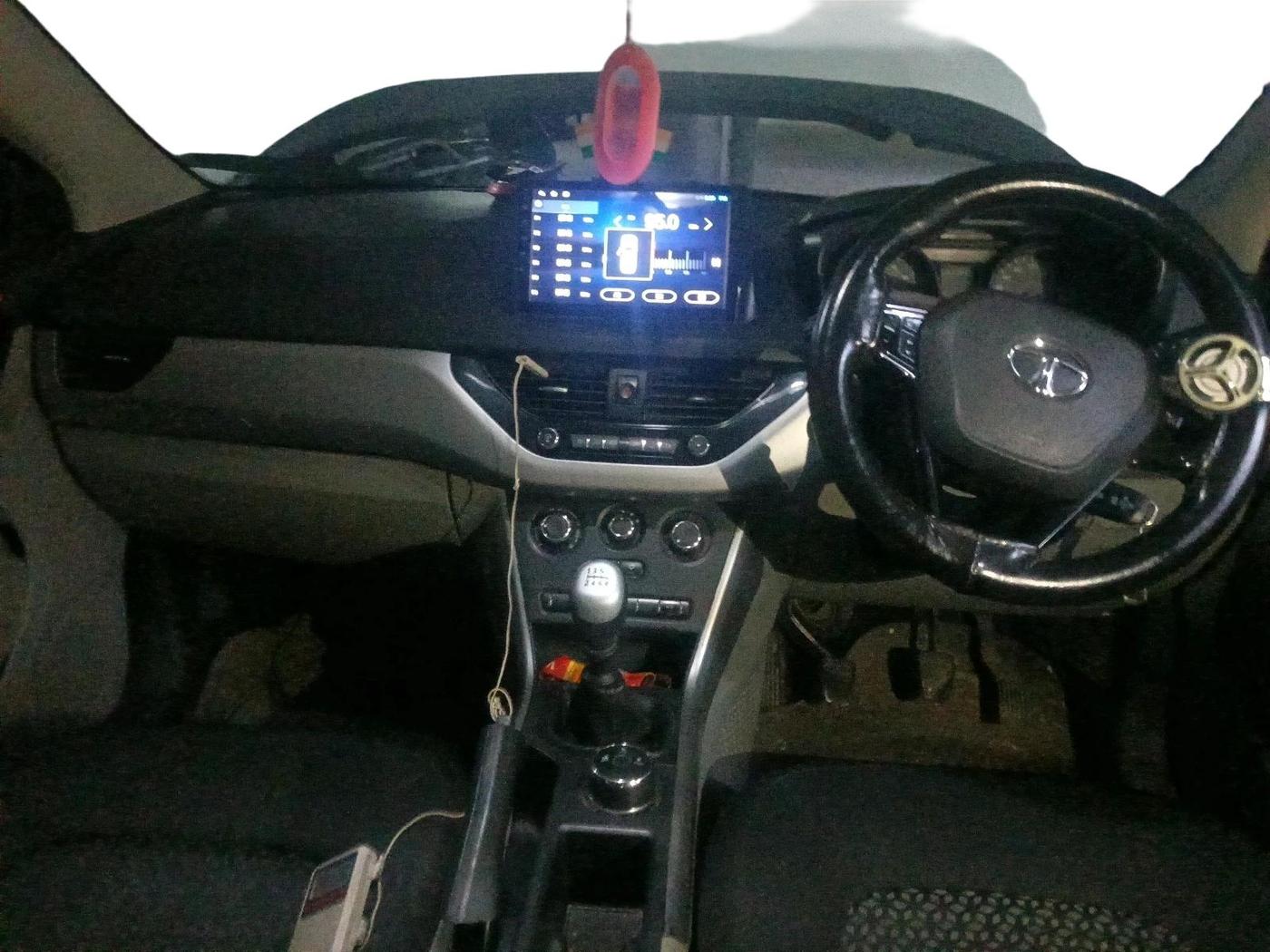 2018 Tata NEXON XM DIESEL, Diesel, Manual, 96,126 km, interior
