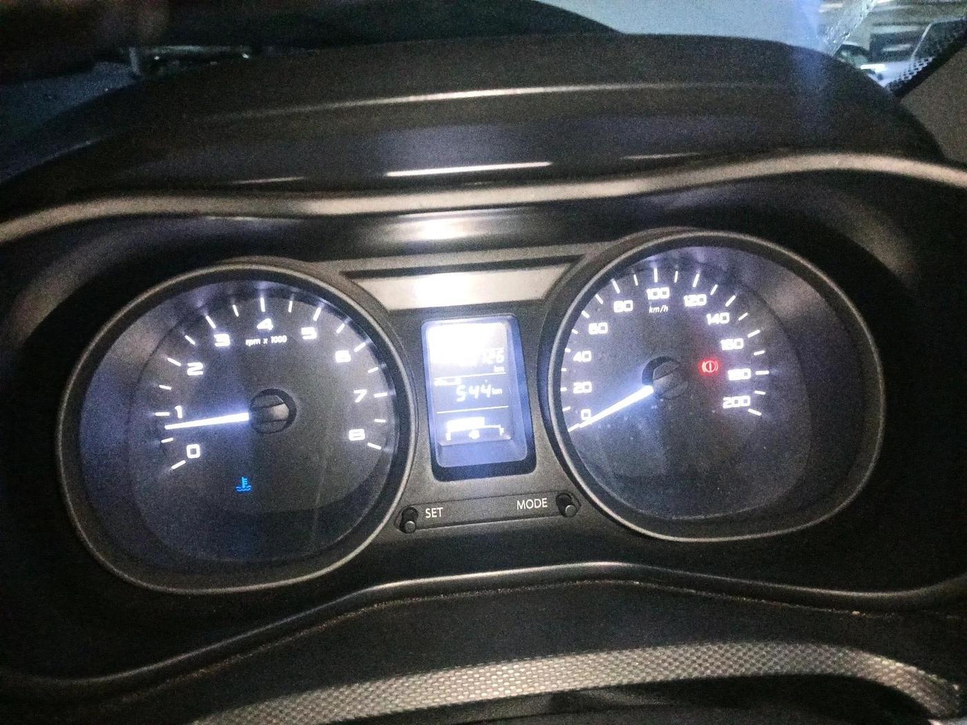 2018 Tata NEXON XM DIESEL, Diesel, Manual, 96,126 km, interior