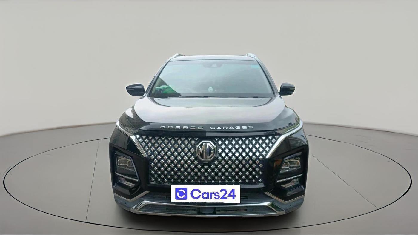 2023 MG HECTOR PLUS SAVVY PRO 1.5 TURBO CVT 7 STR, Petrol, Automatic, 13,365 km, exterior