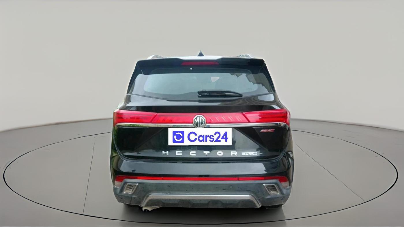 2023 MG HECTOR PLUS SAVVY PRO 1.5 TURBO CVT 7 STR, Petrol, Automatic, 13,365 km, exterior
