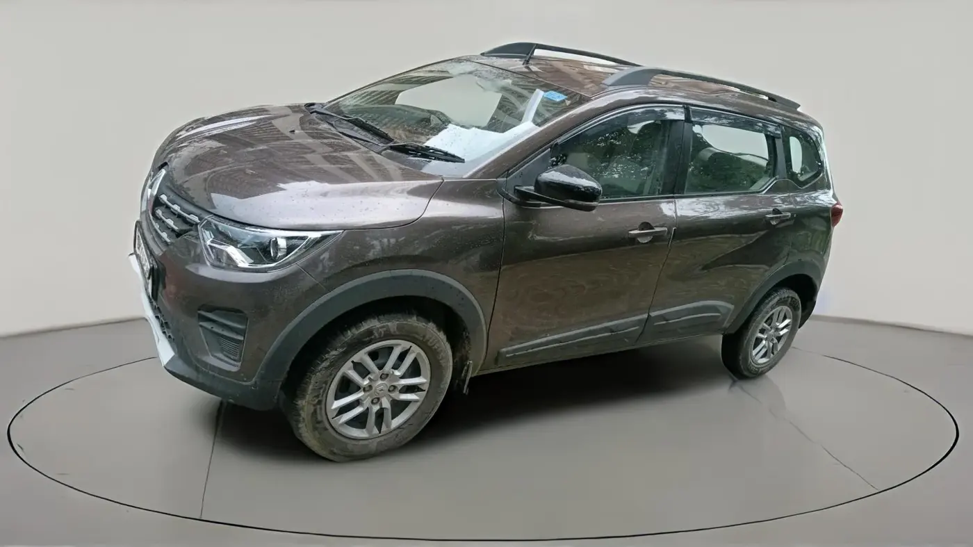 2023 Renault TRIBER RXT AMT, Petrol, Automatic, 30,229 km, exterior