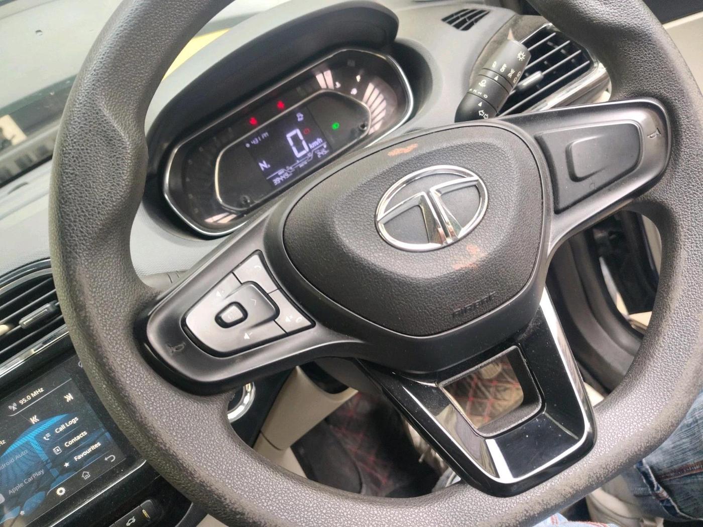 2022 Tata TIGOR XZA PLUS PETROL, Petrol, Automatic, 39,449 km, interior
