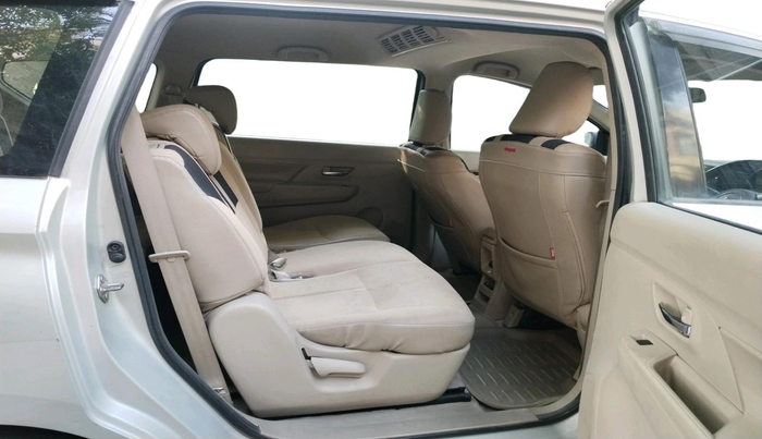 2019 Maruti Ertiga ZXI AT SHVS, Petrol, Automatic, 1,03,804 km, interior