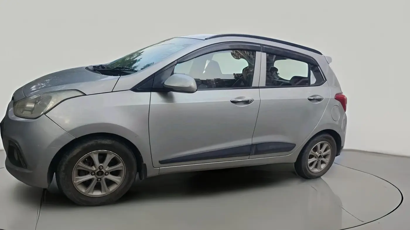2014 Hyundai Grand i10 ASTA AT 1.2 KAPPA VTVT, CNG, Automatic, 1,05,729 km, exterior