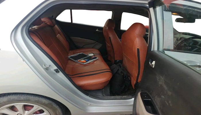 2014 Hyundai Grand i10 ASTA AT 1.2 KAPPA VTVT, CNG, Automatic, 1,05,728 km, interior